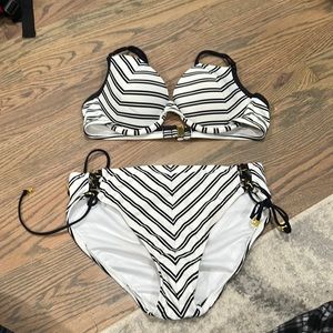 Bleu Rod Beattie bikini
